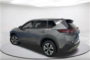 $22215 : Pre-Owned 2022 Rogue SV thumbnail