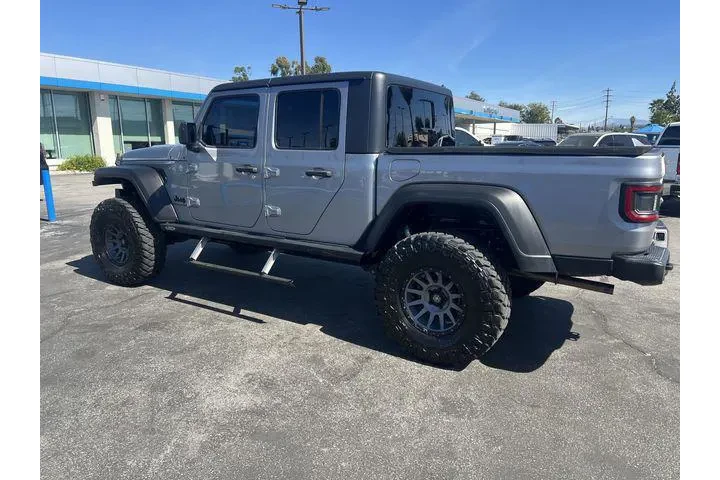 $31991 : Jeep Gladiator 2020 4x4 Spor image 8