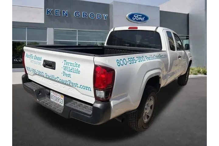 $27000 : Toyota Tacoma 2021 4x2 SR5 4 image 3