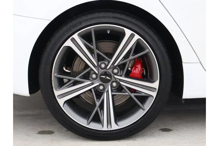 $39888 : Genesis G70 2024 3.3T Sport image 8