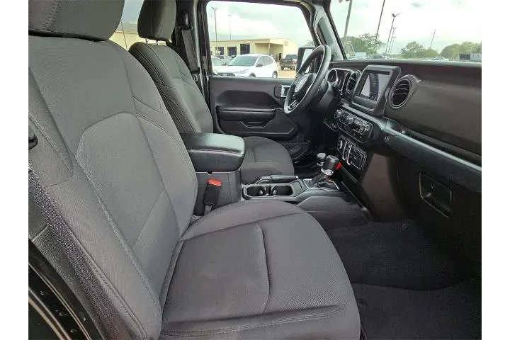 $28677 : Jeep Gladiator 2023 4x4 Spor image 10