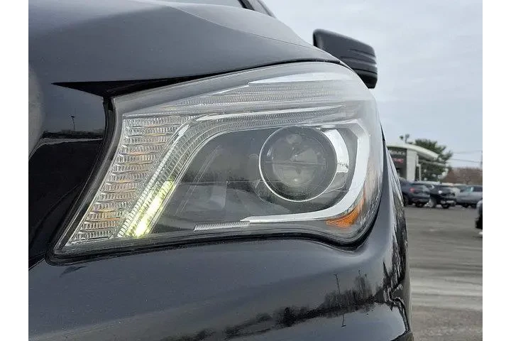 $15500 : Mercedes-Benz CLA 2016 AWD C image 9