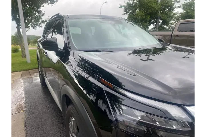 $32498 : Nissan Pathfinder 2025 SV 4d image 4