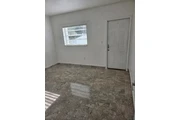 $700 : charming HOME ..Miami, FL thumbnail