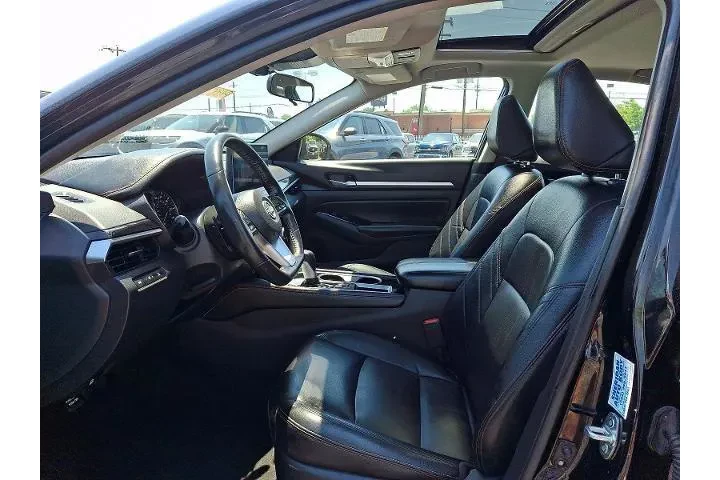 $24850 : Nissan Altima 2024 2.5 SR 4d image 10