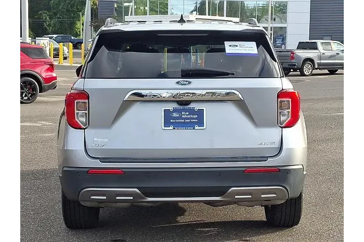 $32497 : Ford Explorer 2022 AWD XLT 4 image 5
