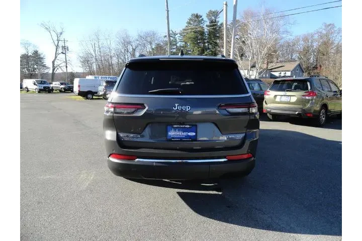 $31999 : Jeep Grand Cherokee L 2023 4 image 6