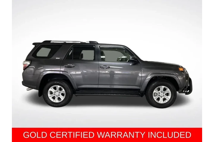 $42388 : Gold Certified2020 4Runner SR image 6