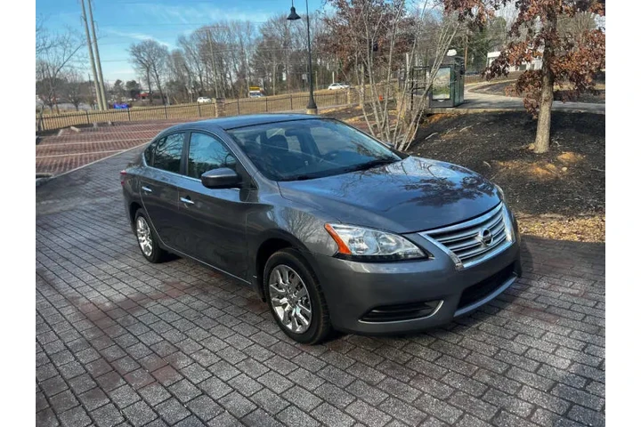 $5500 : 2015 Sentra S image 4