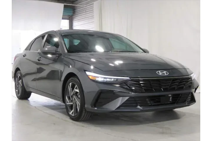 $25105 : Hyundai ELANTRA Hybrid 2025 image 3