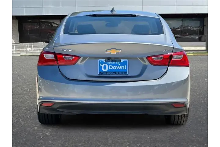 $14895 : Chevrolet Malibu 2023 LT 4dr image 8