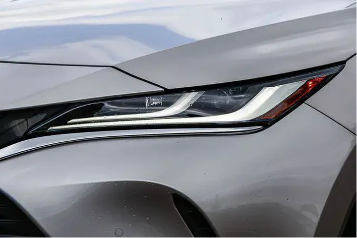 $32999 : Toyota Venza 2021 AWD Limite image 8