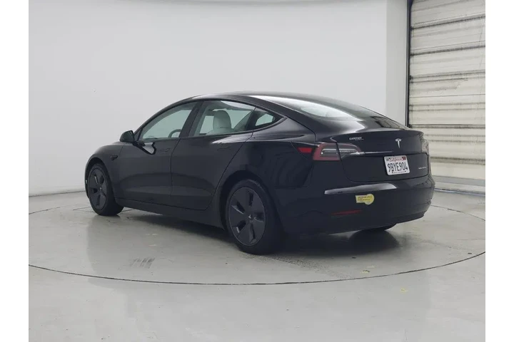 $29998 : Tesla Model 3 2022 AWD Long image 2