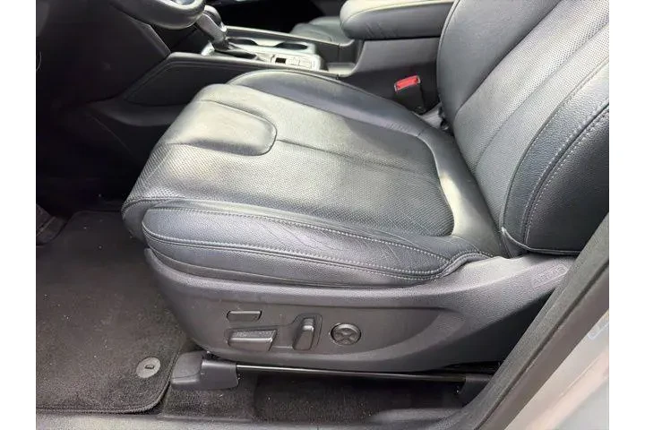$21300 : Hyundai SANTA FE 2020 Limite image 8