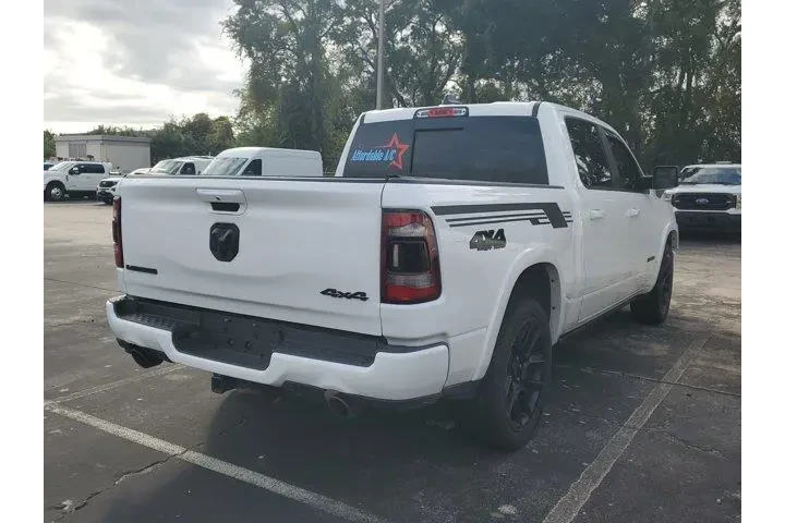 $33997 : Ram 1500 2021 4x4 Laramie 4d image 5