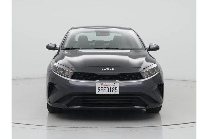 $19998 : Kia Forte 2023 LXS 4dr Sedan image 5