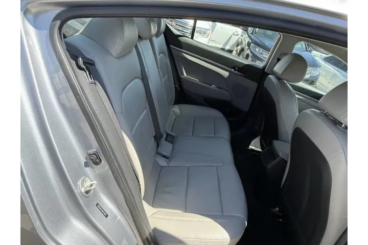 $9900 : 2017 Elantra Limited image 7