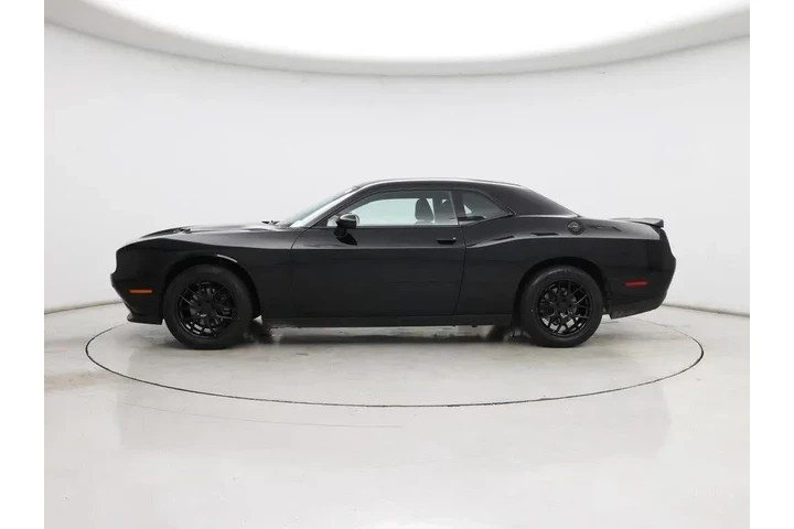 $27998 : Dodge Challenger 2023 SXT 2d image 3