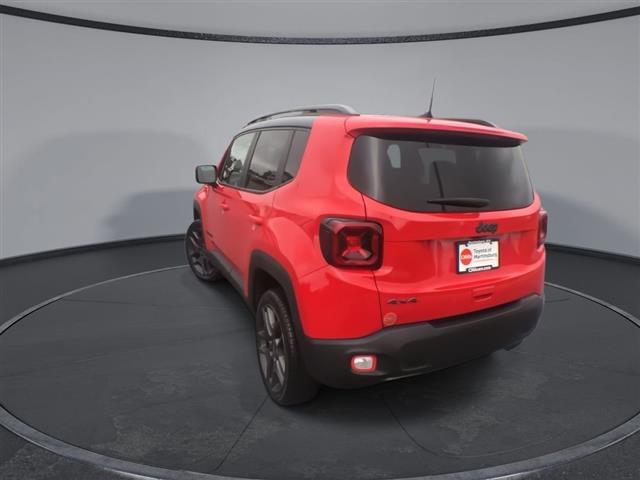 $17800 : PRE-OWNED 2020 JEEP RENEGADE image 7