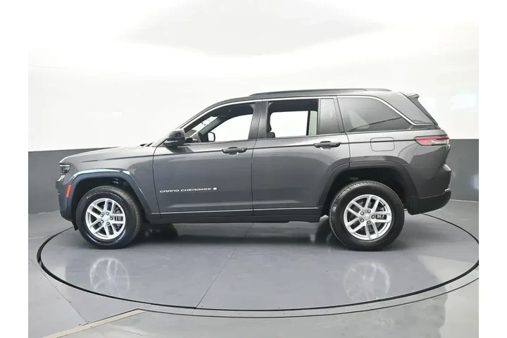 $30974 : Jeep Grand Cherokee 2025 4x2 image 3