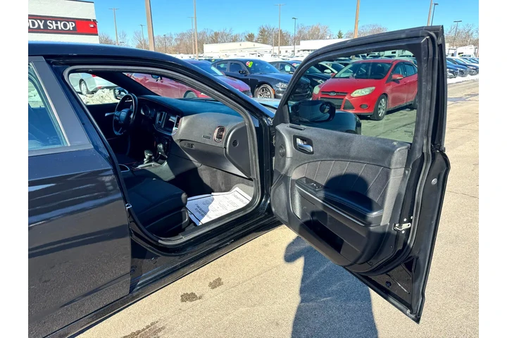 $14980 : 2020 Charger SXT RWD image 8