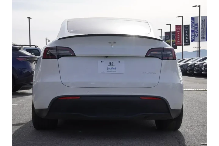 $26392 : Tesla Model Y 2022 AWD Perfo image 5