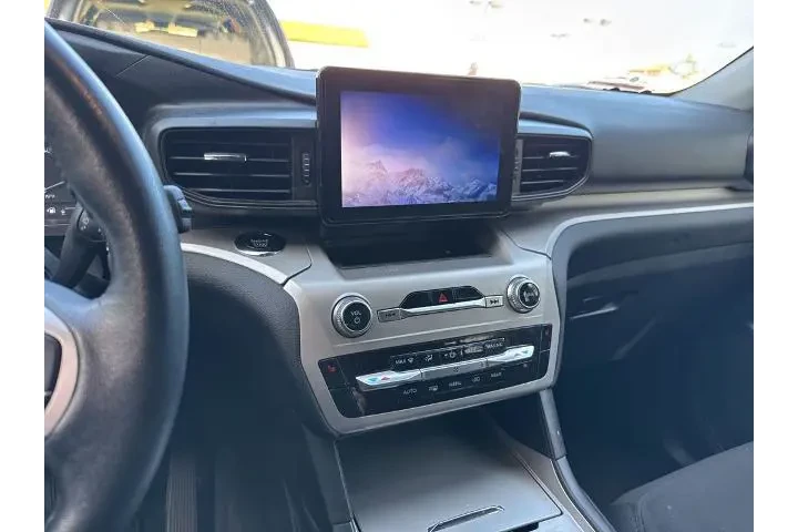 $28776 : Ford Explorer 2022 XLT 4dr S image 9