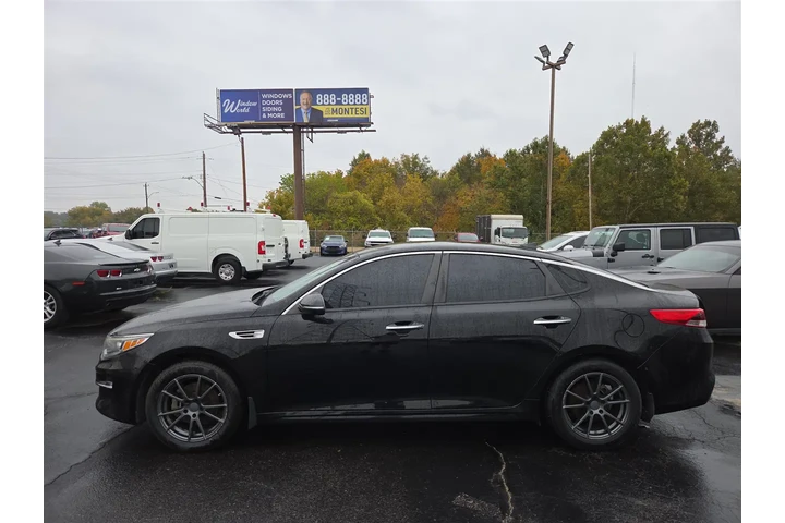 $8750 : 2018 Optima LX image 2