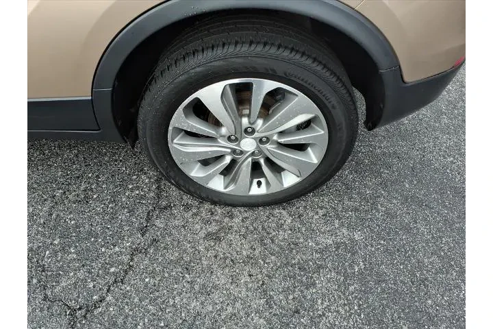 $13884 : Buick Encore 2018 Preferred image 7