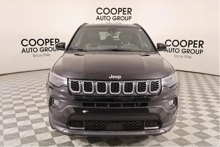 $22614 : Jeep Compass 2025 4x4 Latitu image 8