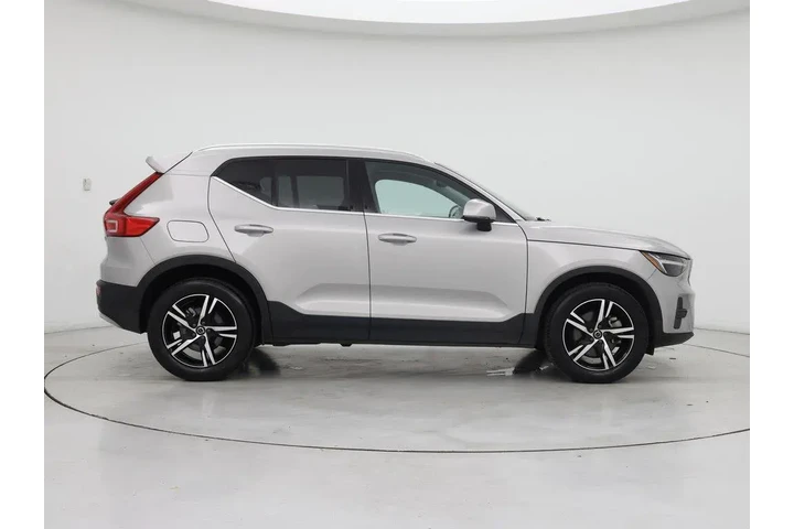 $29998 : Volvo XC40 2024 AWD B5 Core image 7