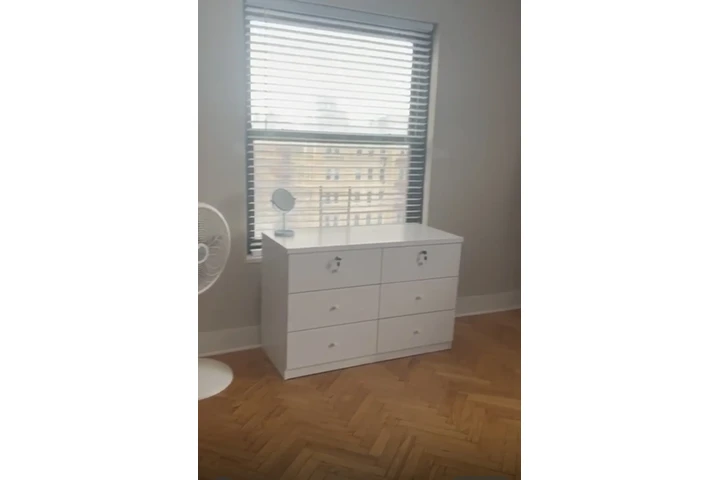$350 : CUARTO CON BAÑO PRVD 4RENT image 5