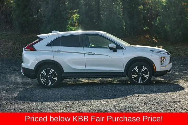 $14995 : Mitsubishi Eclipse Cross 202 image 10