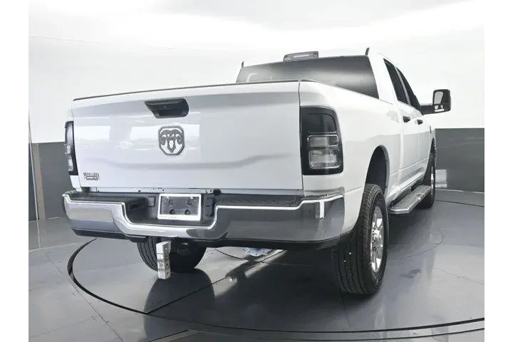 $39242 : Ram 2500 2024 4x4 Big Horn 4 image 5