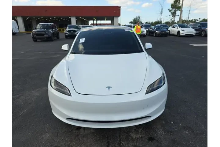 $31990 : Tesla Model 3 2024 Long Rang image 2