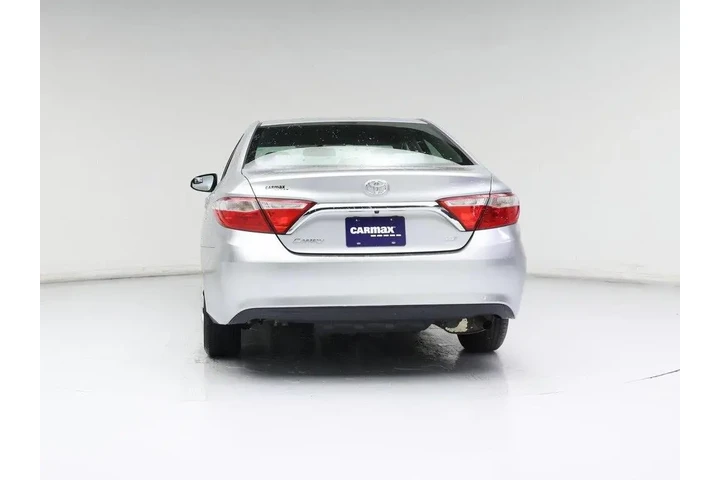 $17998 : Toyota Camry 2015 LE 4dr Sed image 6