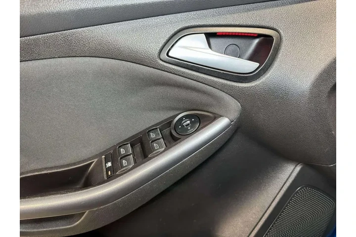 $7995 : Ford Focus 2013 Titanium 4dr image 8