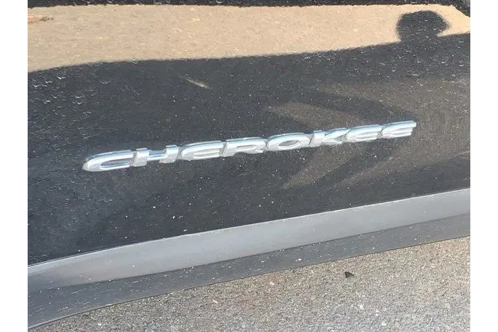 Jeep Cherokee 2020 Latitude image 7