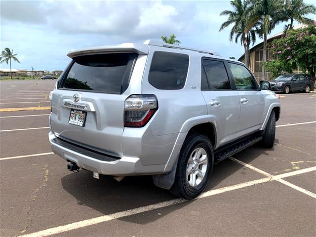 $27995 : 2017 4Runner image 3