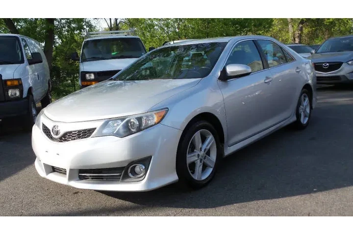 $10500 : 2014 Camry SE Sport image 1