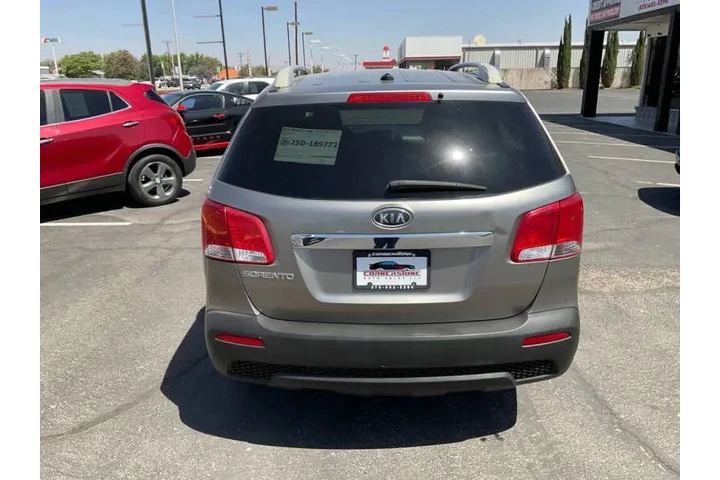 2012 Sorento LX image 5