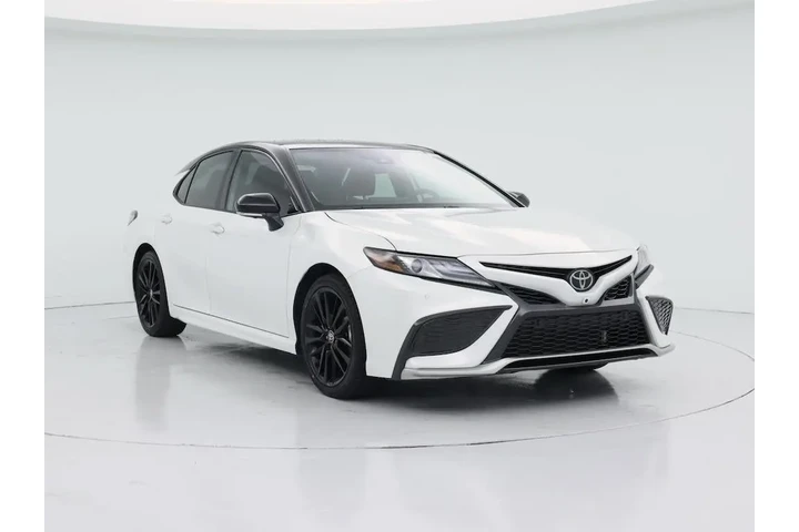 $32998 : Toyota Camry 2023 XSE 4dr Se image 1