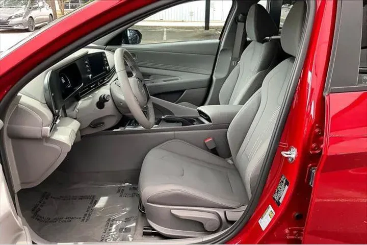 $22654 : Hyundai ELANTRA 2025 SEL Spo image 8