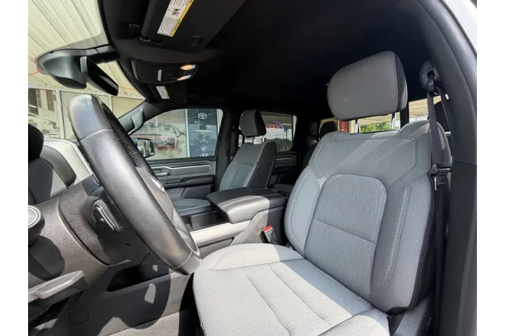 $27999 : 2021 RAM 1500 Big Horn image 10