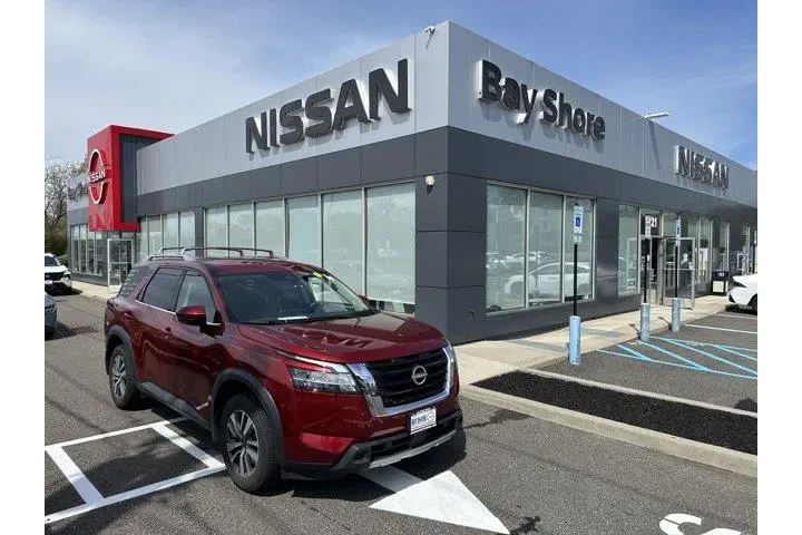 $32820 : Nissan Pathfinder 2024 AWD S image 1