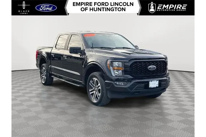 $33030 : Ford F-150 2023 4x4 XL 4dr S image 1