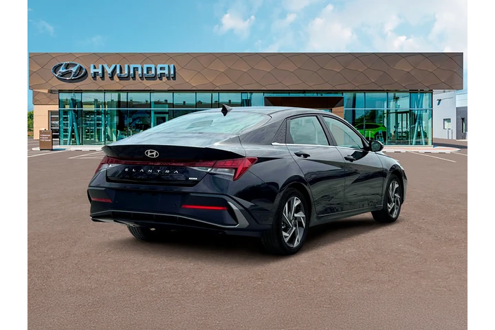 $25999 : Hyundai ELANTRA Hybrid 2025 image 7