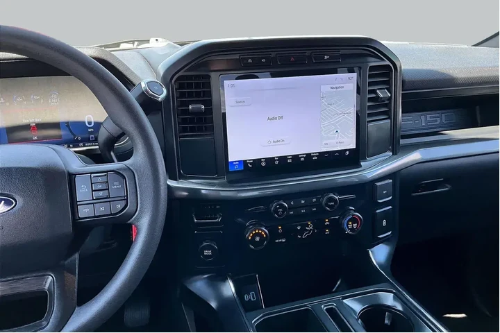 $39888 : Ford F-150 2024 4x2 STX 4dr image 10