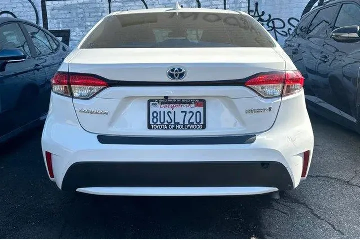 $16222 : Toyota Corolla Hybrid 2021 L image 4
