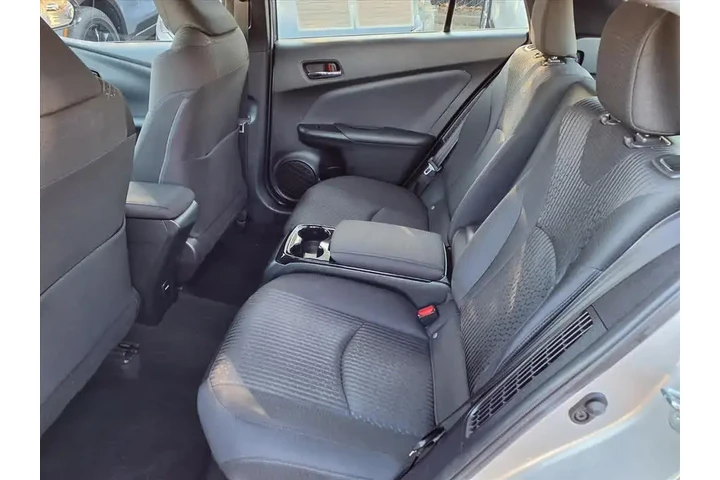 $14398 : Toyota Prius Prime 2019 Plus image 9